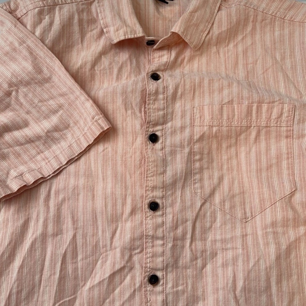Mens Patagonia Peach Colored Short Sleeve Button-down Shirt Size Small